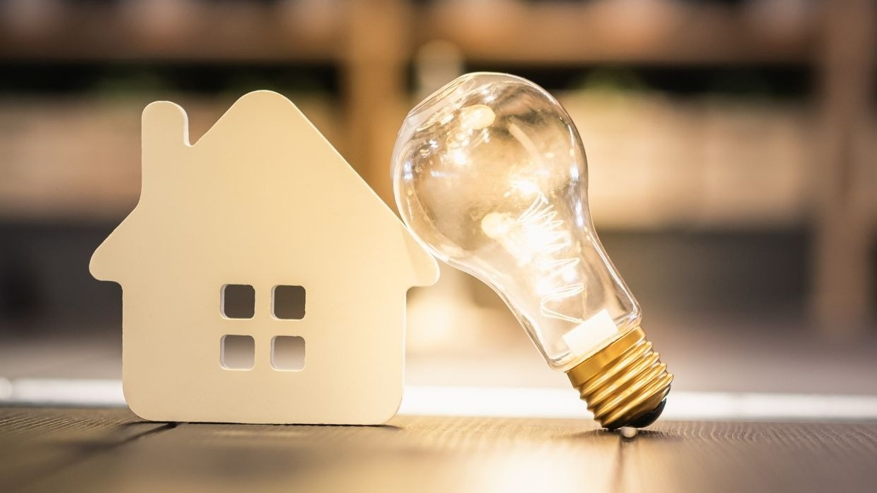Qué es el consumo fantasma de energía y cómo evitarlo para ahorrar en la boleta
