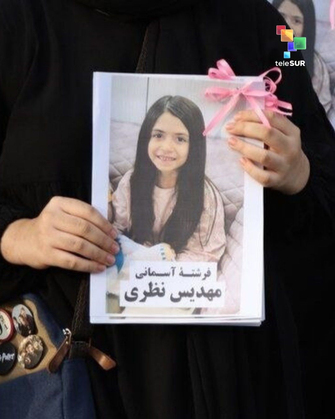 La mayoría de las estudiantes eran menores de edad que asistían a clases en la ciudad de Minab.