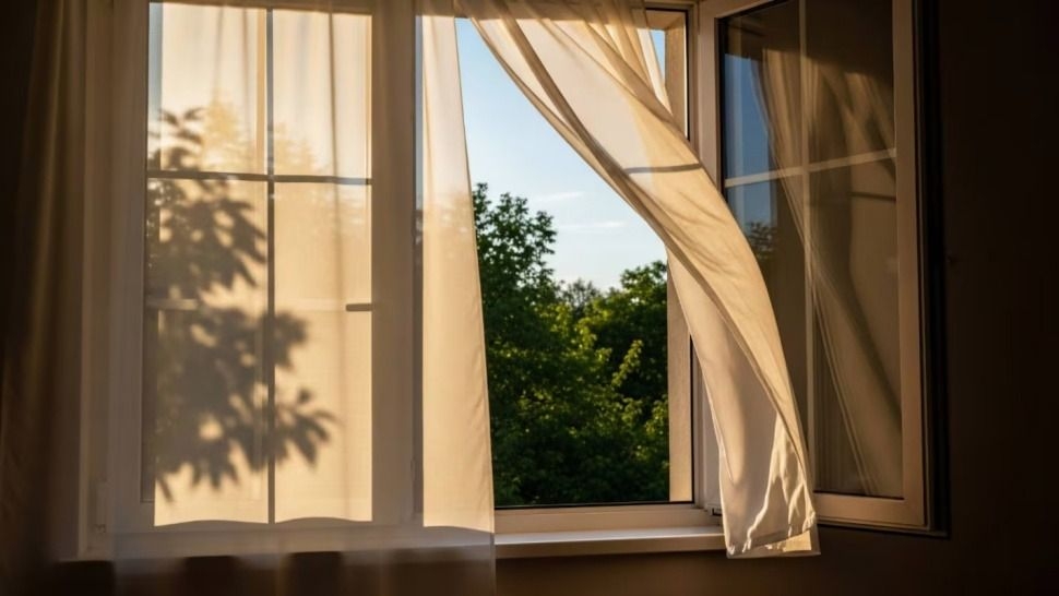 Arquitectos recomiendan ventilar hogares por 10 minutos: ¿por qué?
