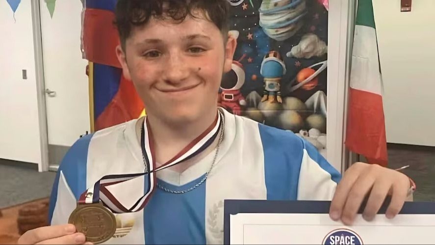 Con 16 años de edad ganó una competencia internacional educativa ligada a la NASA