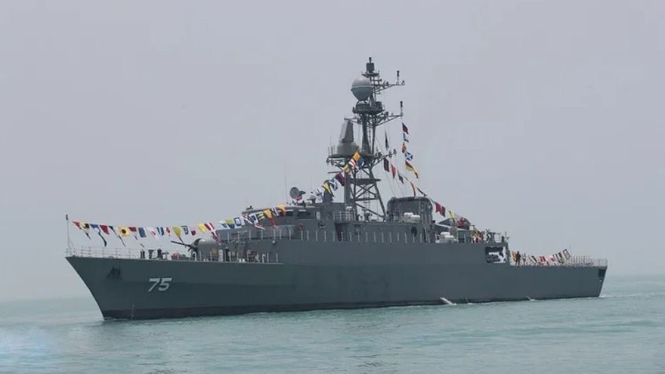 Estados Unidos hundió un buque de guerra iraní en el Océano Índico