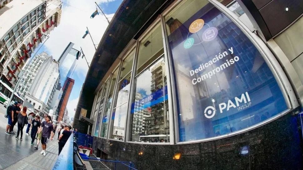 Jubilados: cómo inscribirse a PAMI en marzo paso a paso