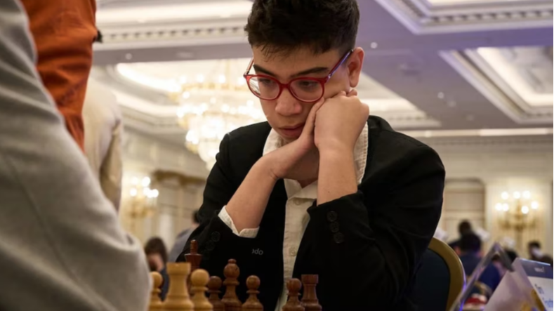 Faustino Oro cayó en Moscú y quedó a un paso de ser el Gran Maestro más joven