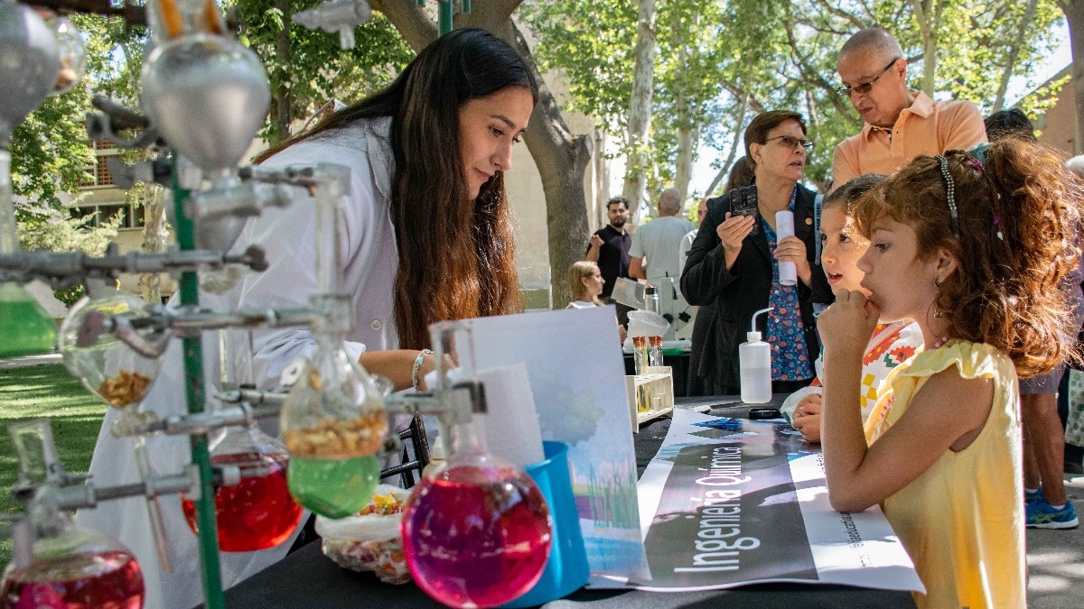 Récord de mujeres ingresantes en la Facultad de Ingeniería de la UNSJ