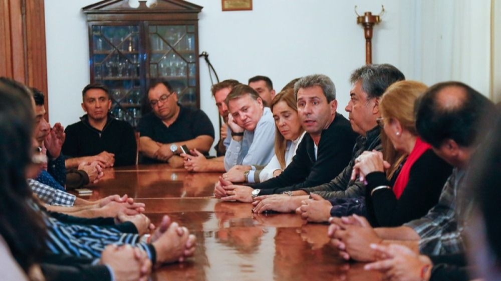 Peso pesado del PJ señaló a Uñac como el más potable para 2027