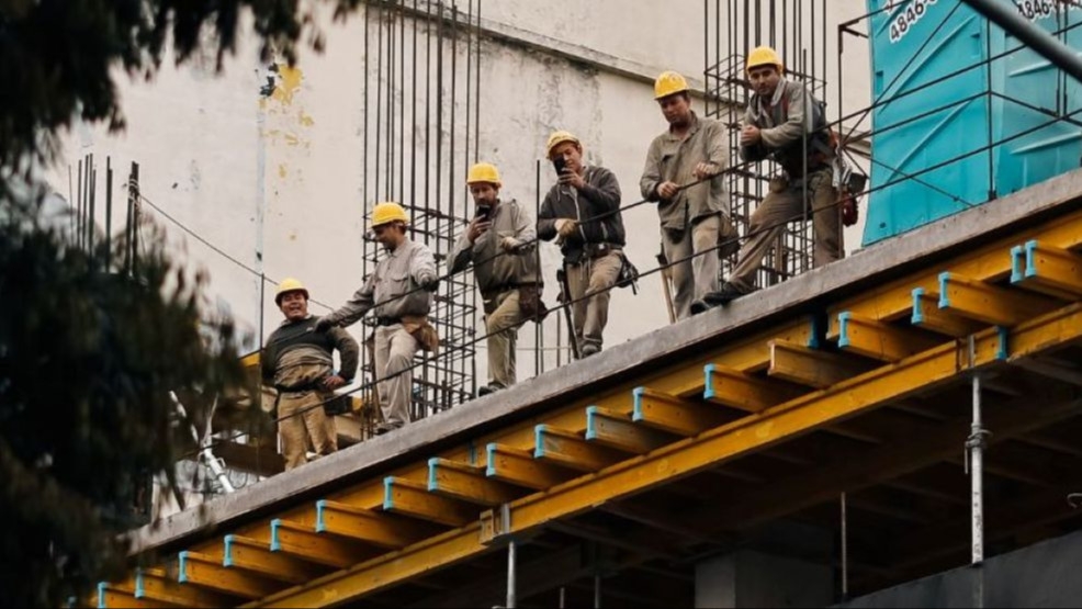 Entra en vigencia la reforma laboral: qué cambia desde hoy para trabajadores y empresas