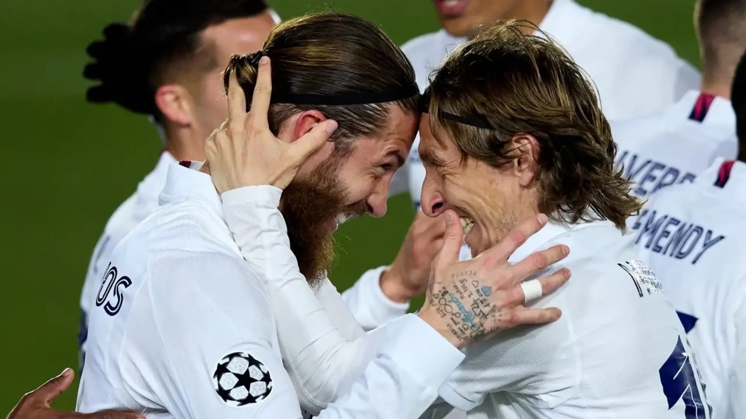 Reencuentro de leyendas: Sergio Ramos vio el derbi de Milán con Modric