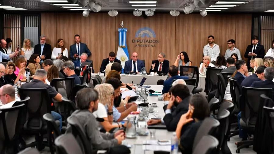 Ya son más de 8 mil inscriptos para mirar las audiencias públicas por la Ley de Glaciares