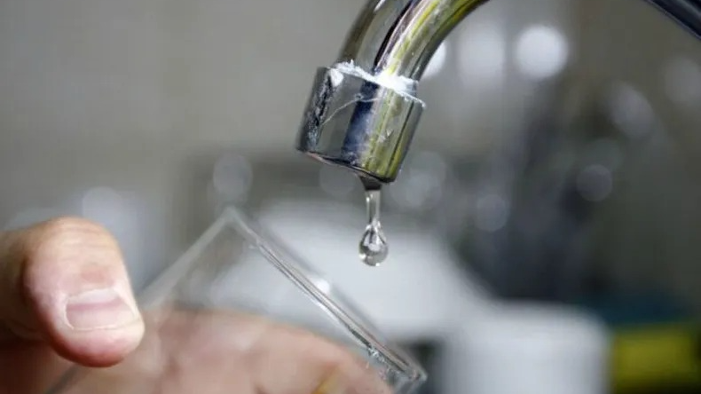 Anunciaron corte de agua potable en barrios de Pocito para este martes