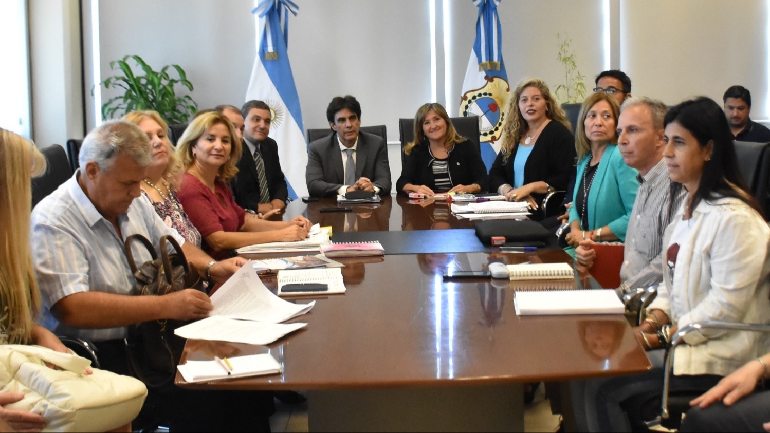 Paritaria docente sin asistencia: UDAP y AMET no irán a la negociación