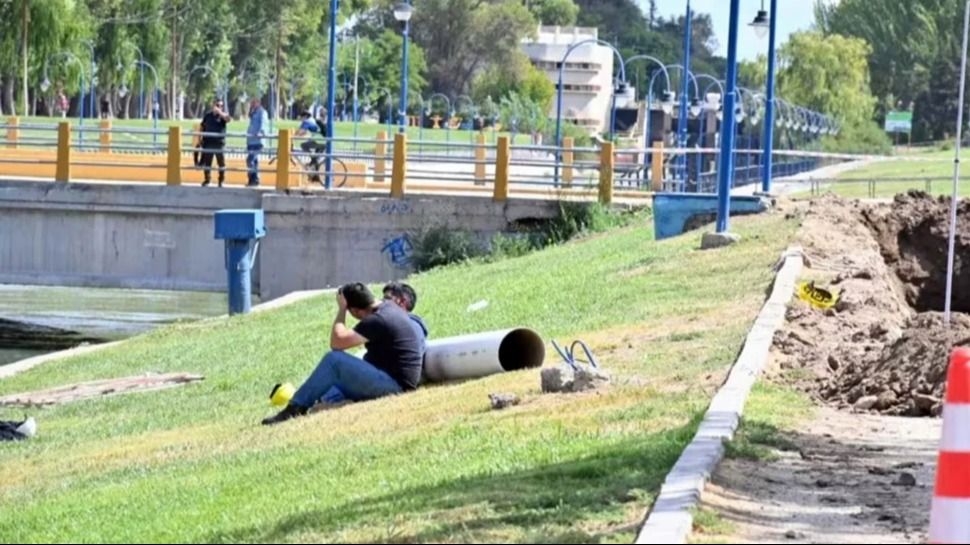  Río Negro: murió un obrero tras el derrumbe de una obra cloacal