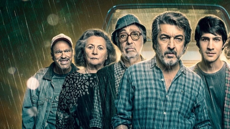 La Odisea de los Giles en Netflix: el éxito de Darín y Brandoni