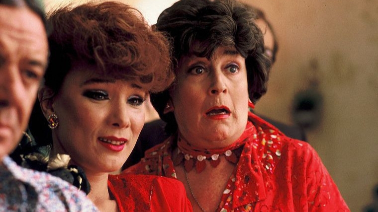 Cine Apetito presenta “Esperando la carroza” con film al aire libre y menú temático