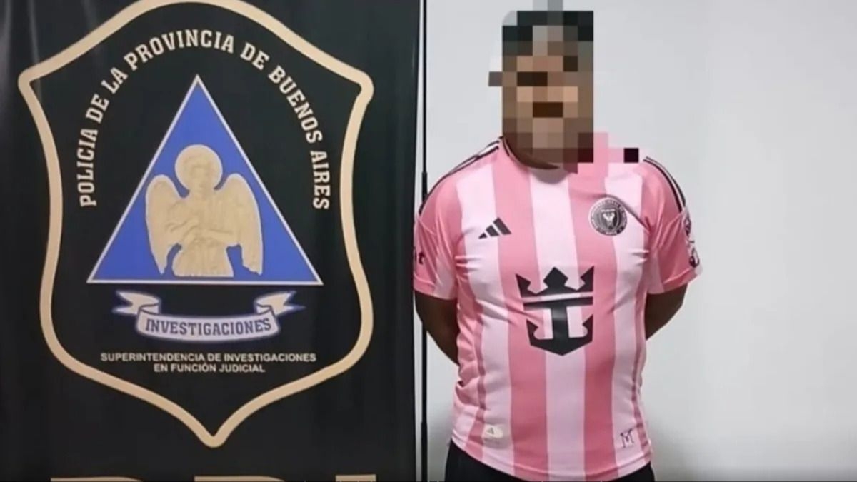 Detienen al cantante Chelo Torres por grave denuncia de violación