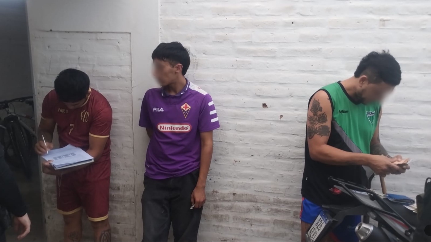 Demoraron a tres hombres con armas prohibidas y bicicletas sin papeles