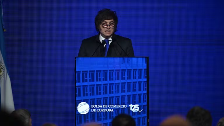 Tras su viaje a Europa, Milei vuelve al país y visitará Córdoba 