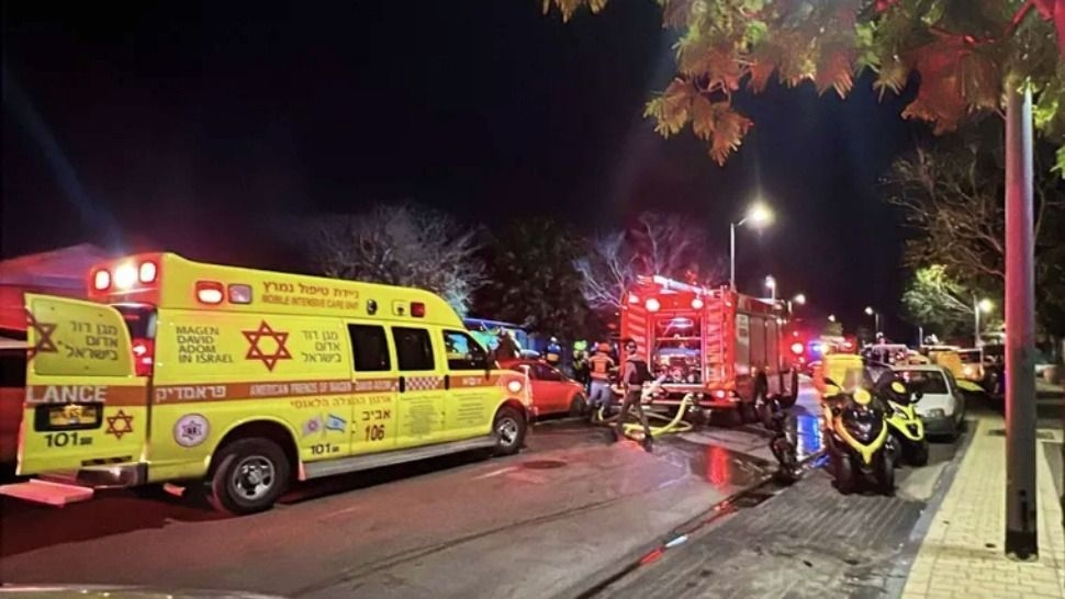 Irán lanzó siete andanadas de misiles contra Israel