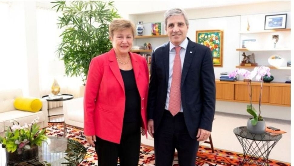 Argentina y el FMI ultiman la segunda revisión del acuerdo internacional