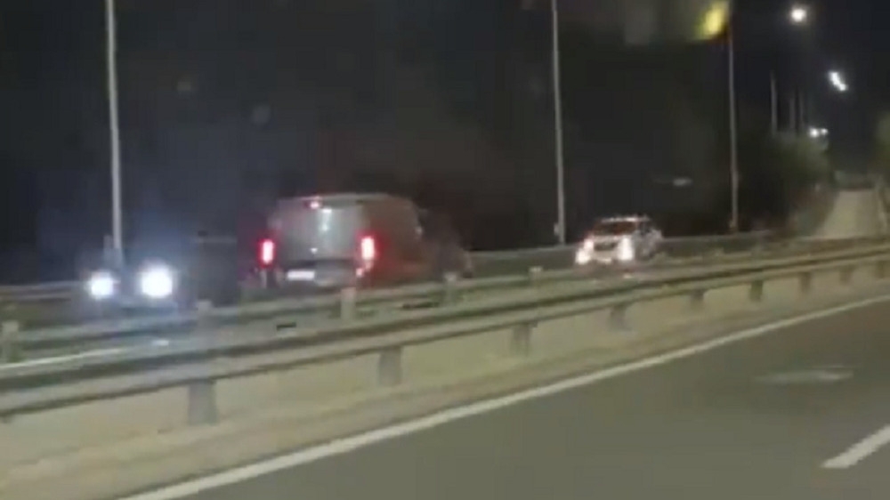 Un auto circuló a contramano por la Circunvalación y fue grabado