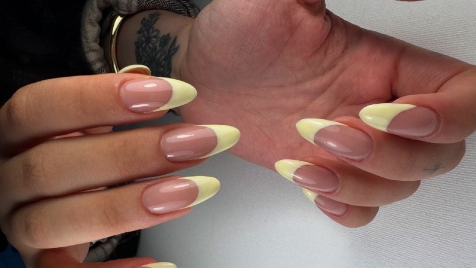 El secreto de las manicuristas para recuperar uñas debilitadas