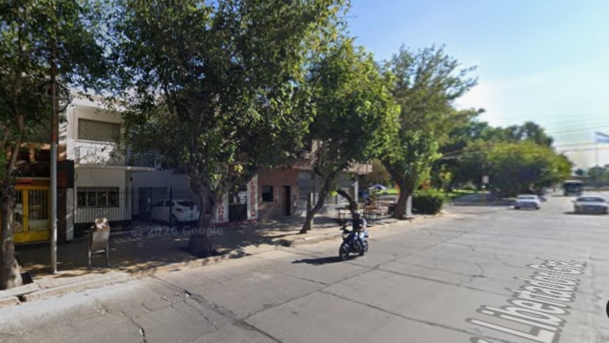 Robaron $15.000.000 en prendas de un local textil en plena avenida Libertador