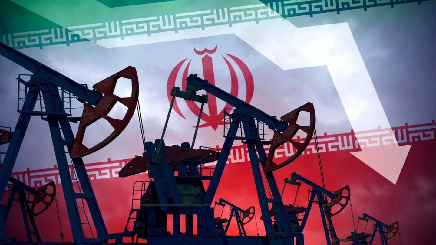 EE.UU. analiza levantar sanciones al petróleo de Irán para aumentar la oferta global