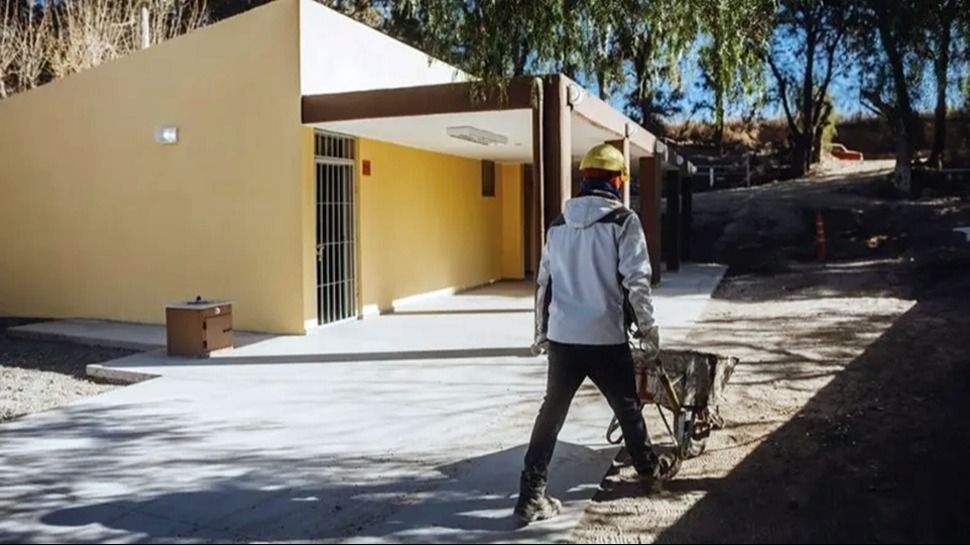 San Juan pone las aulas a punto, reforzando calefacción y cocinas de las escuelas