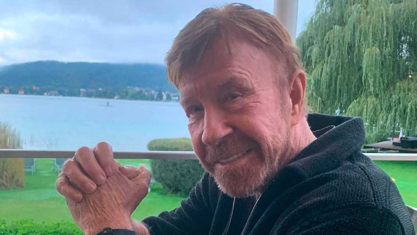 El legendario actor Chuck Norris murió tras sufrir un problema de salud