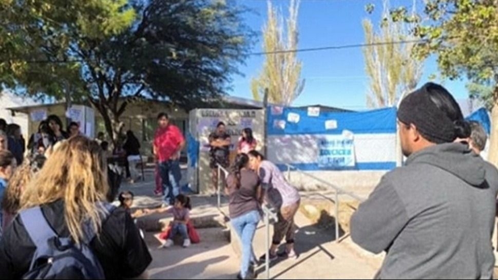 Tras el reclamo, padres de la escuela Pueyrredón recibieron respuesta de Gobierno