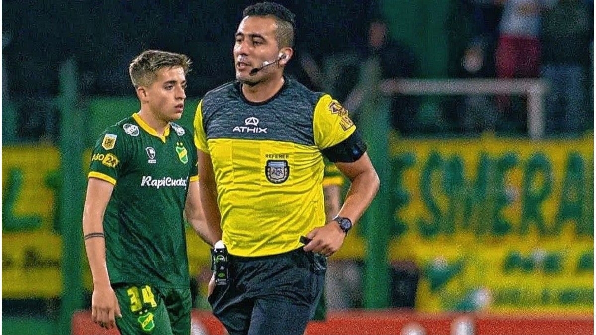 El historial con los equipos sanjuaninos de Medina, el árbitro denunciado por arreglar partidos