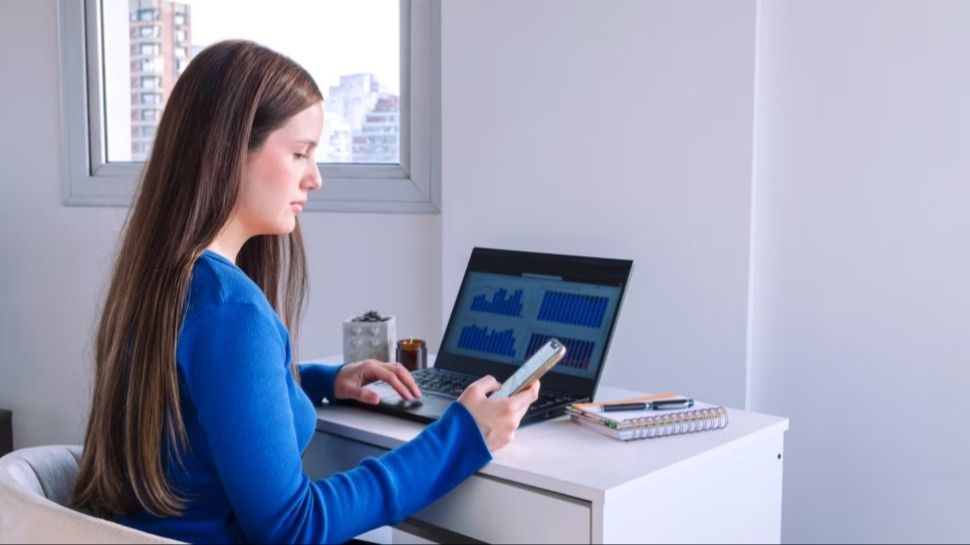 Los riesgos de trabajar y estudiar desde casa según un estudio