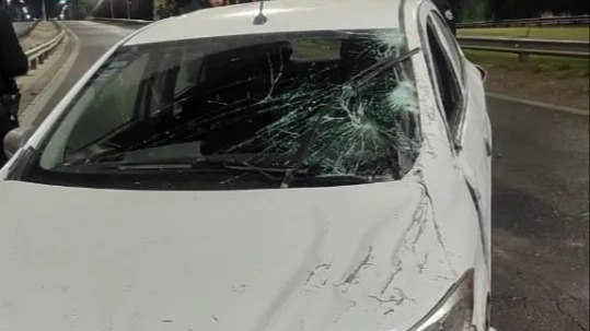 Con más de tres veces el alcohol permitido, chocó y dio varios trompos en Circunvalación