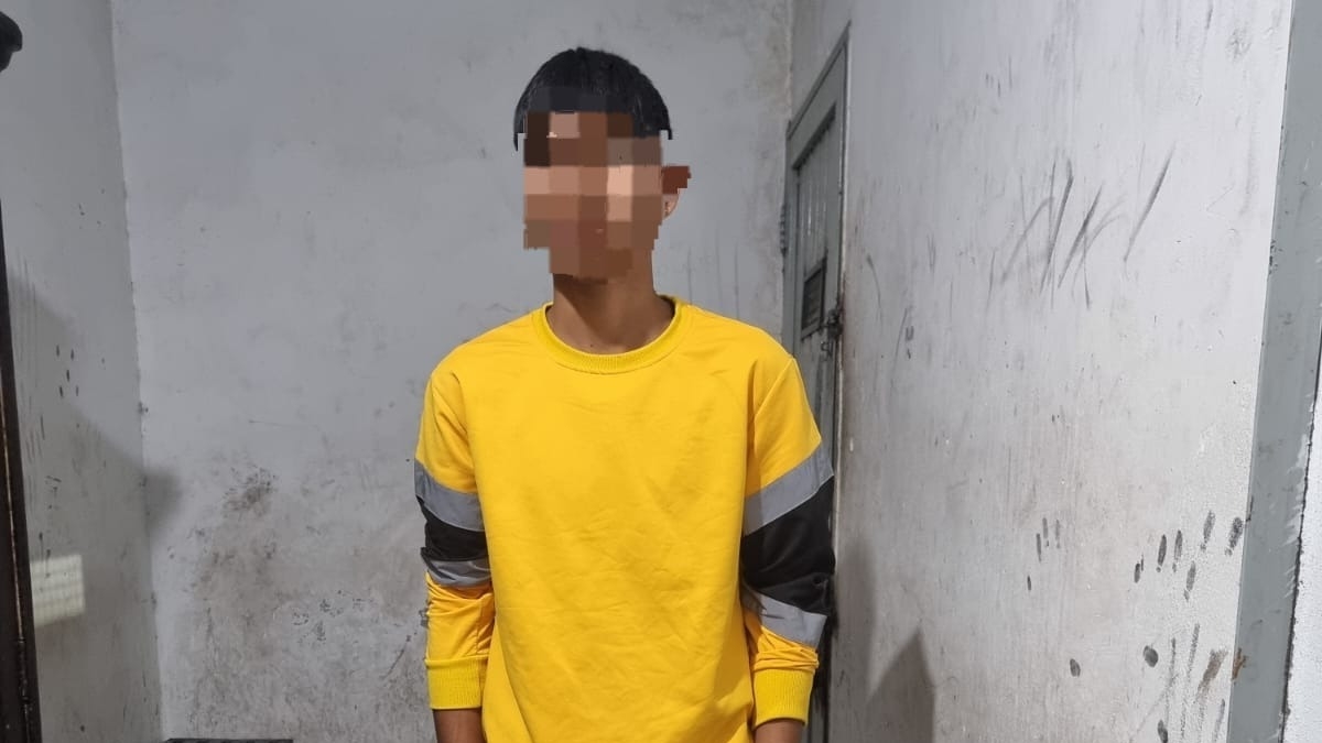 Con un cuchillo, amenazó de muerte a un joven en Capital para robarle