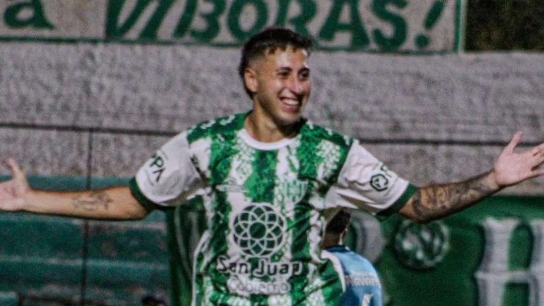 Desamparados busca la punta ante Trinidad en una noche histórica en el fútbol local