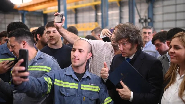 A un mes de la promulgación, el Gobierno aún no reglamenta puntos clave de la reforma laboral