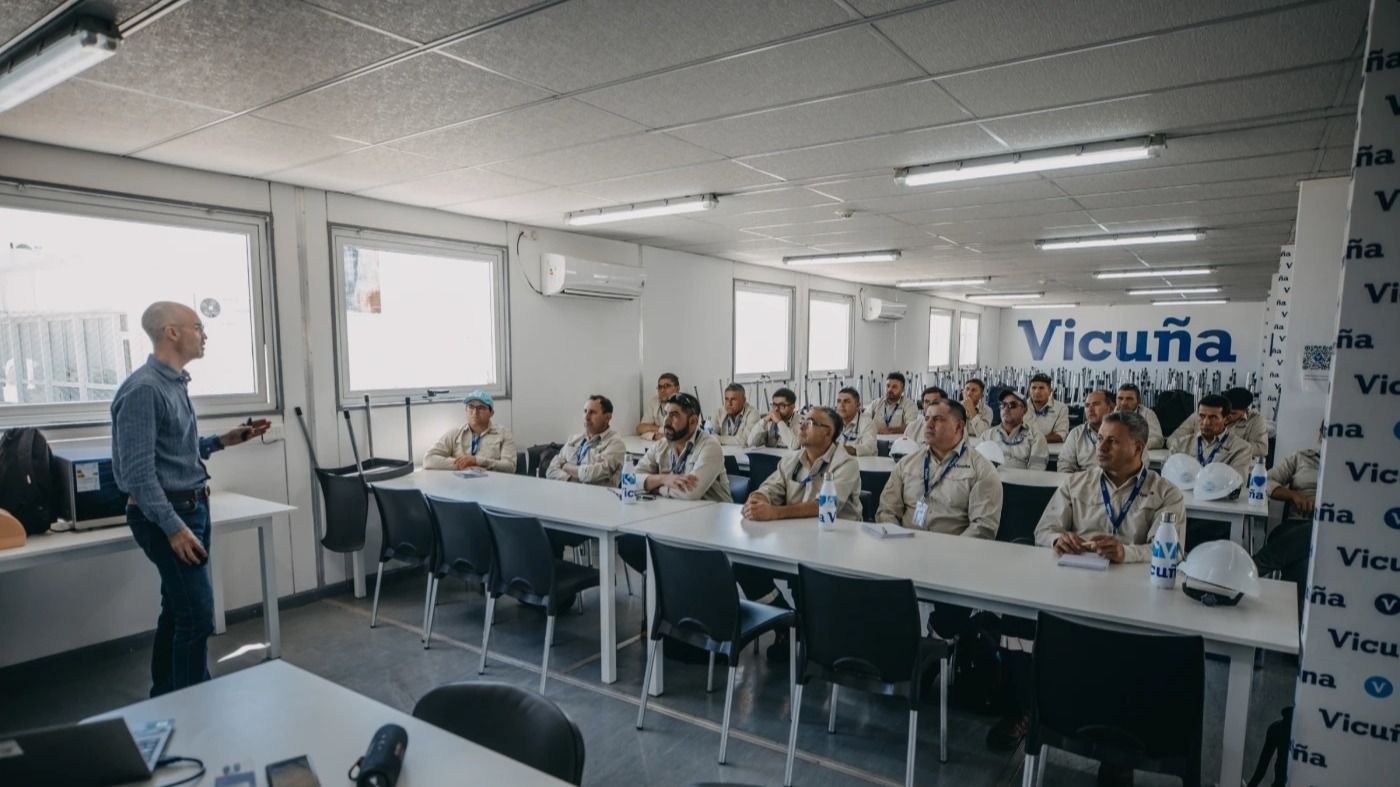 Ingresaron los primeros 60 maquinistas al proyecto Vicuña