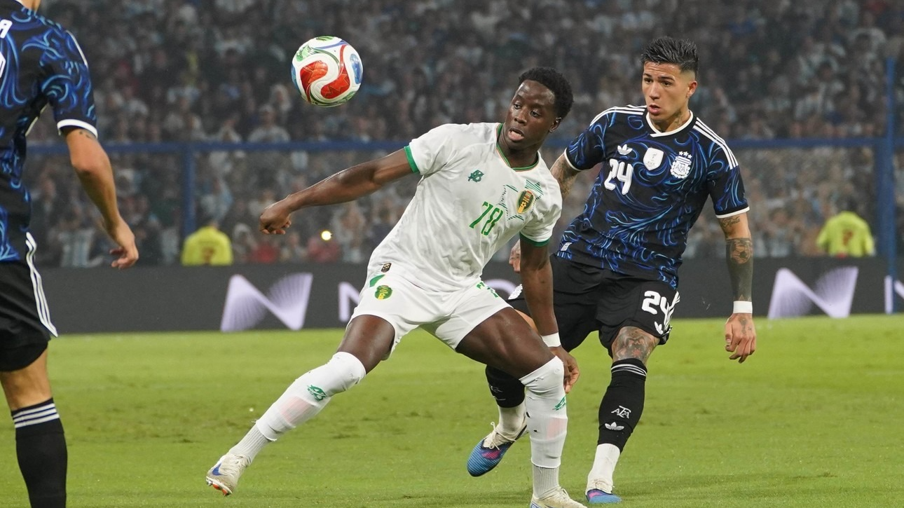 Argentina ganó 2 a 1 a Mauritania en La Bombonera