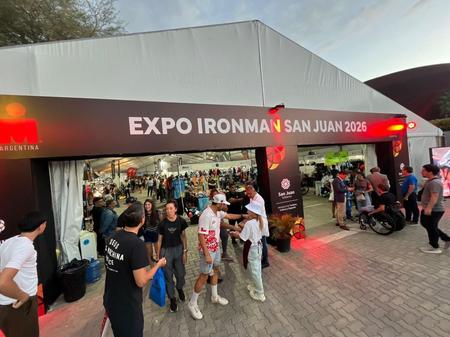 La Expo IronMan fue el punto de encuentro para atletas y visitantes de todo el país