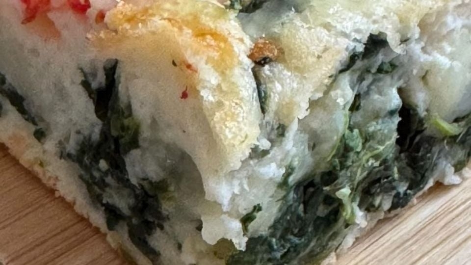 Receta de tarta de espinacas con masa licuada y sin gluten