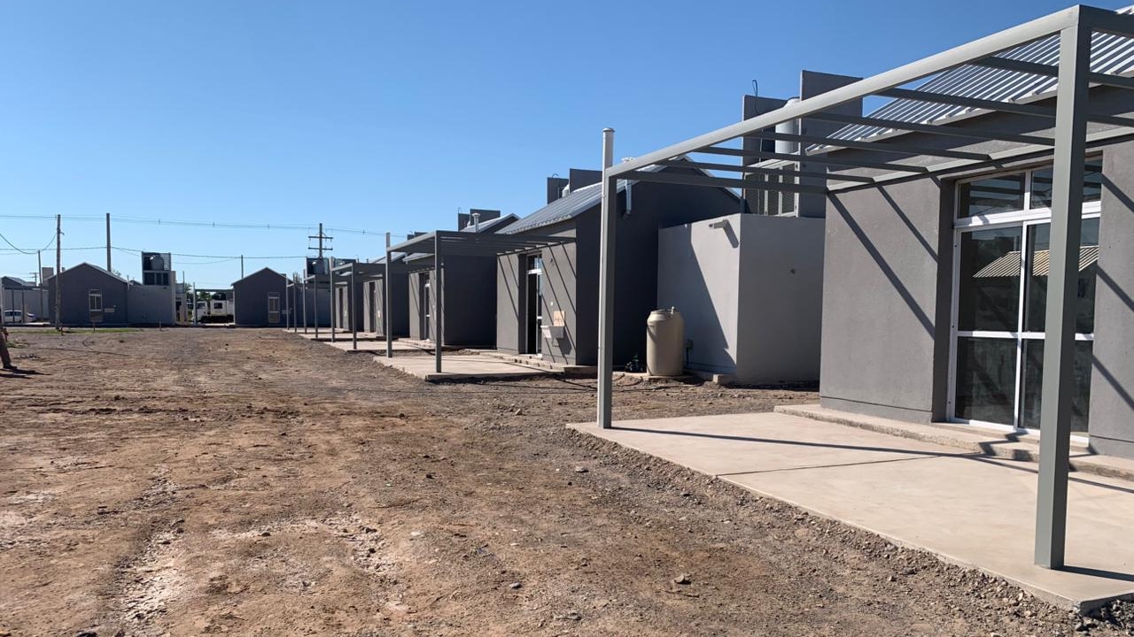 El gobernador anunció un nuevo sorteo del IPV durante el 2026