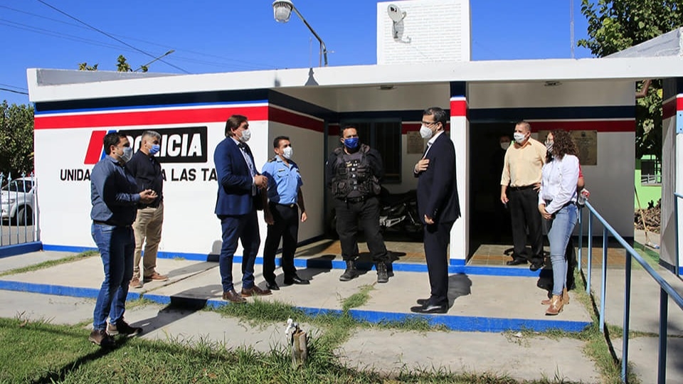 Mejoran la infraestructura de las sedes policiales de Angaco