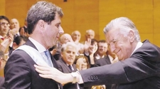 Uñac dijo que Gioja se seguía sintiendo gobernador cuando ya no lo era