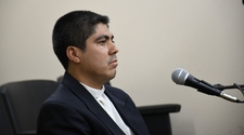 Retrasan el juicio al cura Walter Bustos tras una evaluación de la junta médica