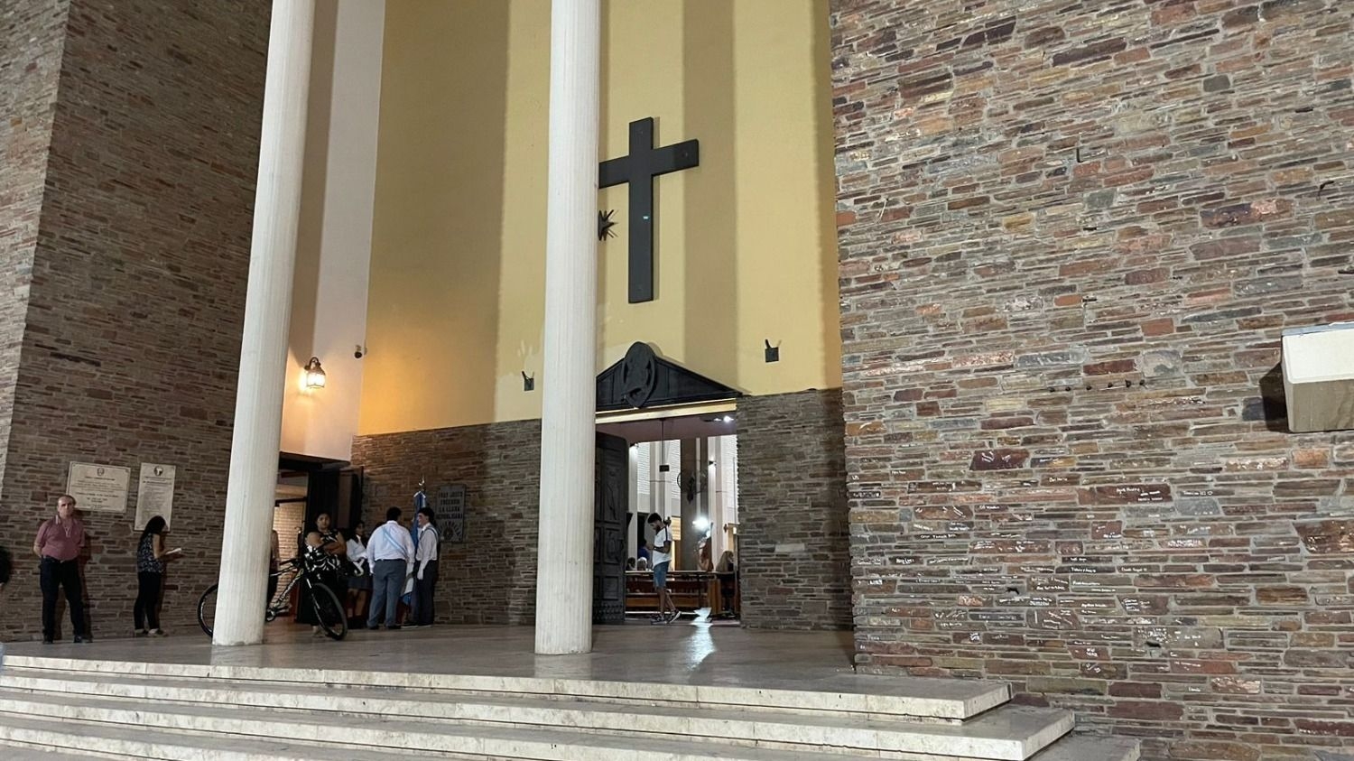 La Catedral cobra fuerza como escenario para el velorio conjunto de las víctimas
