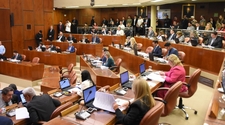 Diputados debatirá este lunes 30 el acuerdo de US$ 8.000.000 en educación