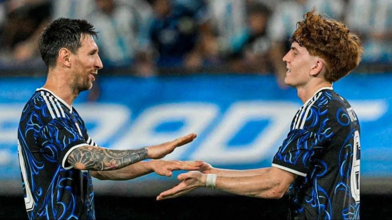El Colo Barco marcó su primer gol con Argentina y elogió a Lionel Messi