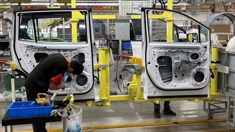 La actividad industrial cayó en febrero y sigue en niveles bajos