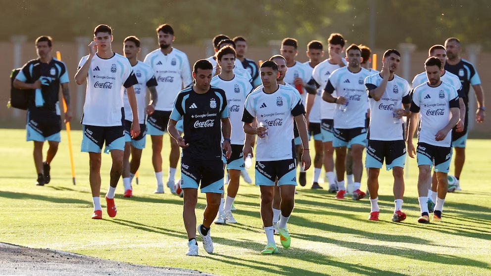 Se confirmó la lesión de un futbolista de la Selección tras los amistosos