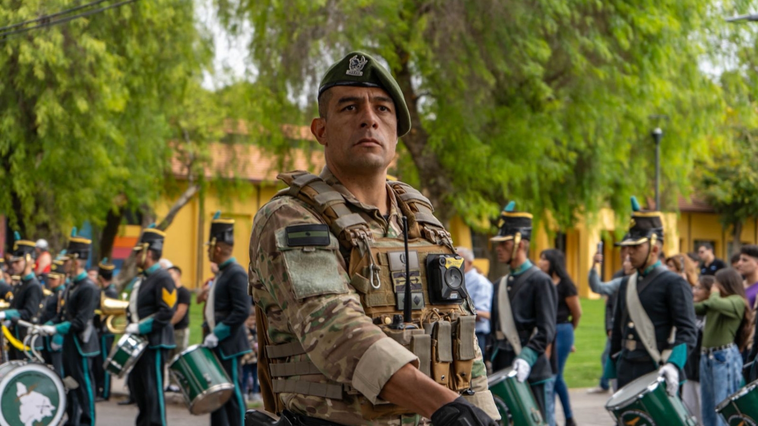 San Juan honró a los héroes de Malvinas con un emotivo desfile cívico-militar sobre calle San Luis