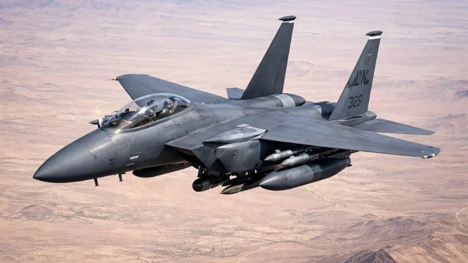 Desesperada búsqueda del piloto estadounidense en tierras iraníes